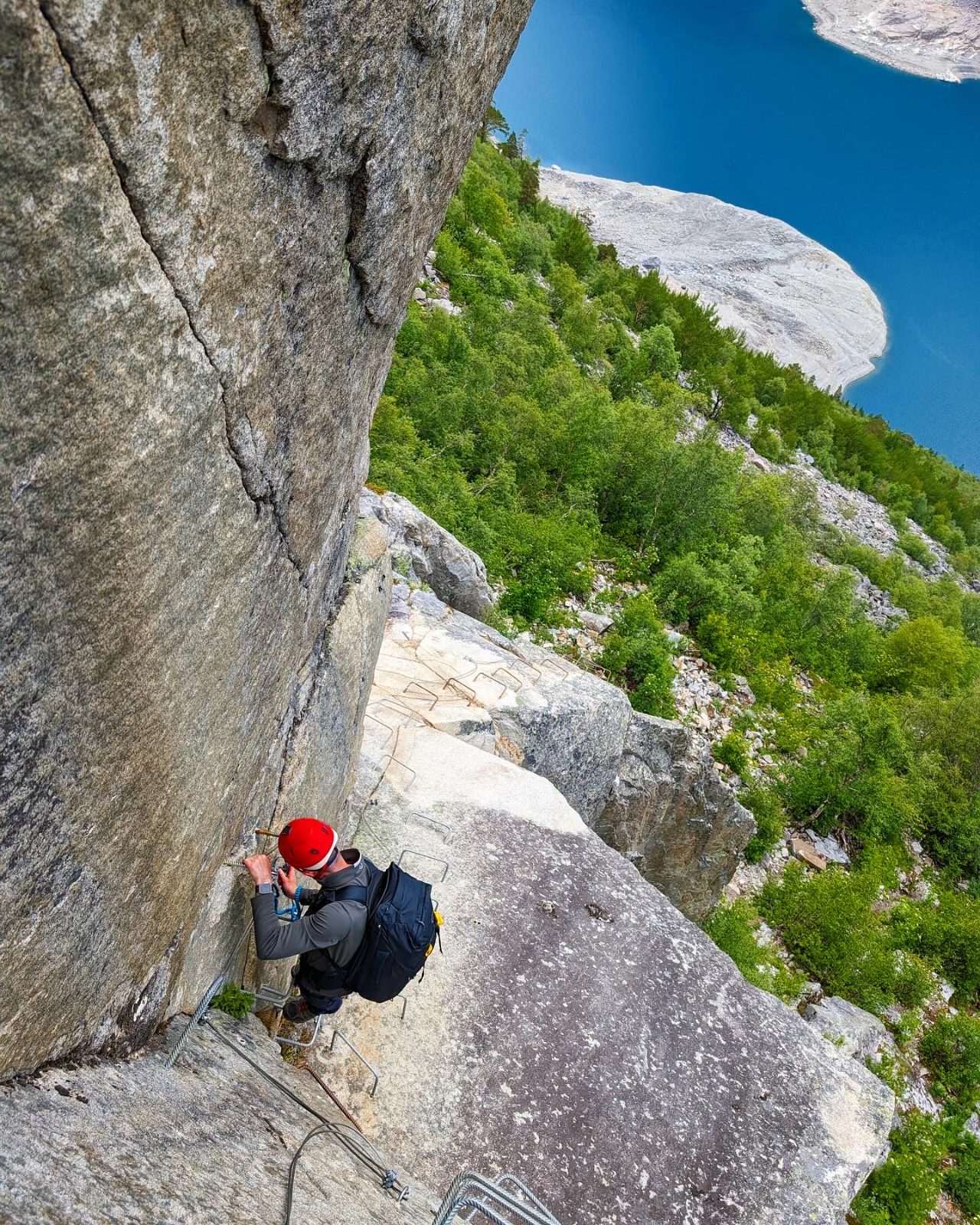 Traversing the rock face